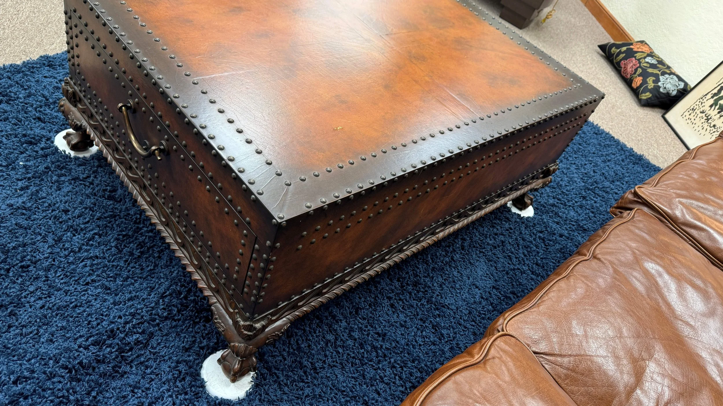 Encore Furniture Gallery-Ralph Lauren Dalton Leather Coffee Table